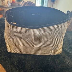 Lulu Dharma Plaid Tote Bag in Black & White